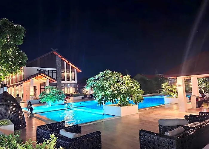 Euroasian Royal Oceancrest Mactan Hotel *