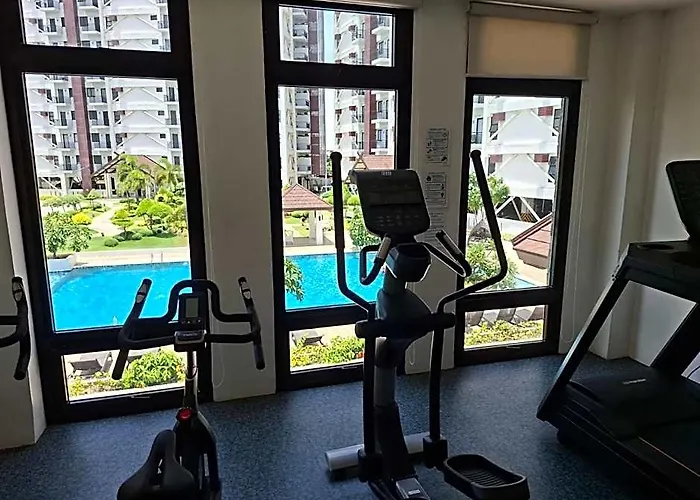 Euroasian Royal Oceancrest Mactan Hotel
